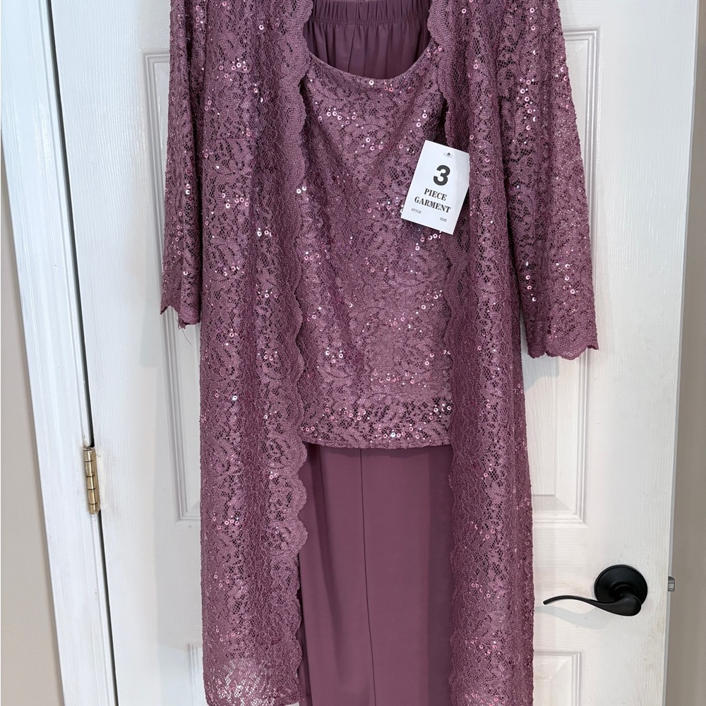 R&M Richards Dark Rose Lace 3-Piece Set